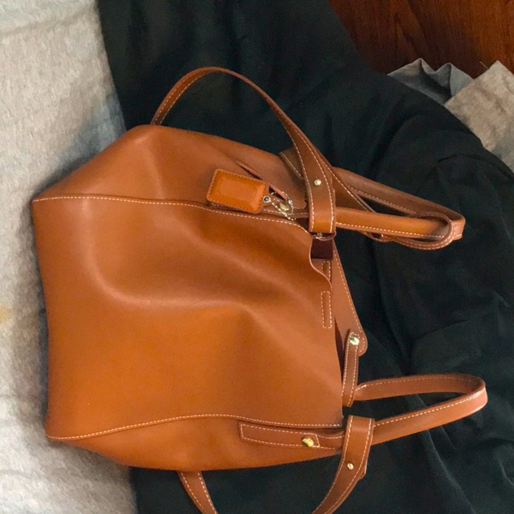 8 x 10 tan Madison Beaut’e purse